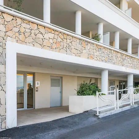 5mn Monaco - Terrasse - Vue - Parking - Bd בוסוליי