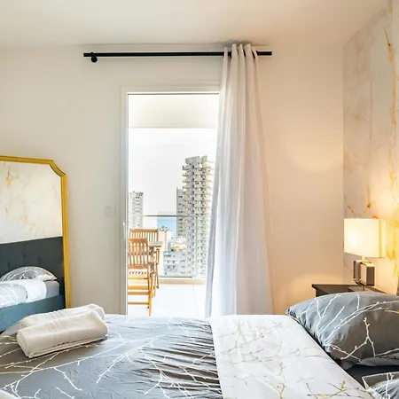 5mn Monaco - Terrasse - Vue - Parking - Bd בוסוליי