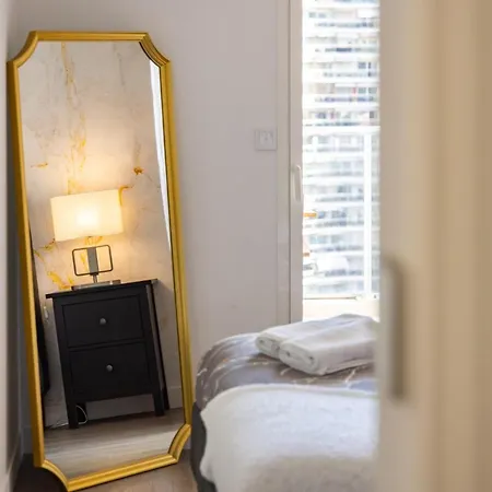 5mn Monaco - Terrasse - Vue - Parking - Bd * בוסוליי