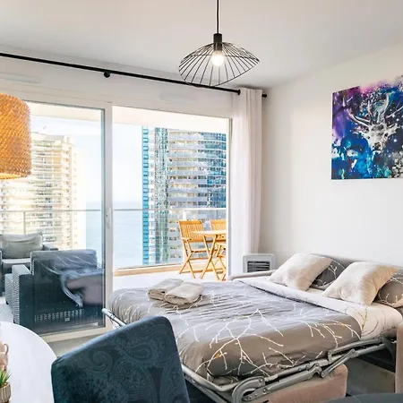 Appartement 5mn Monaco - Terrasse - Vue - Parking - Bd *