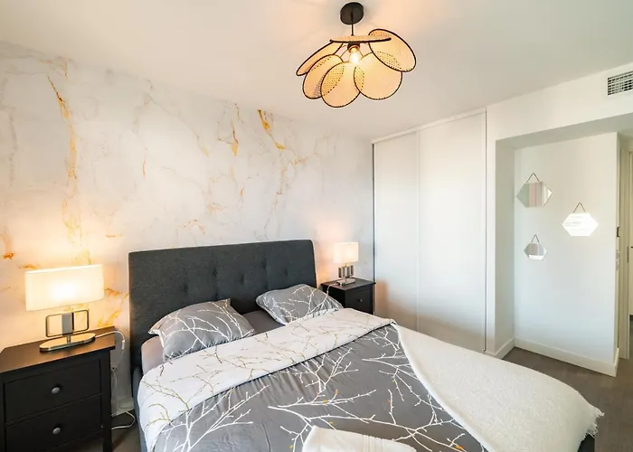 5mn Monaco - Terrasse - Vue - Parking - Bd Apartment